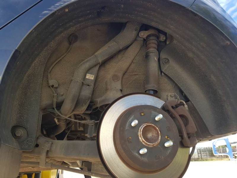 Recambio de plastico pase rueda tras. izq. para kia rio (yb) gt line referencia OEM IAM 86821H8300  