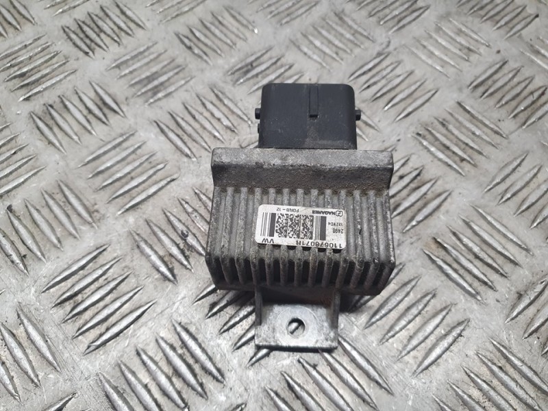 Recambio de caja precalentamiento para renault kangoo profesional referencia OEM IAM 110678071R  