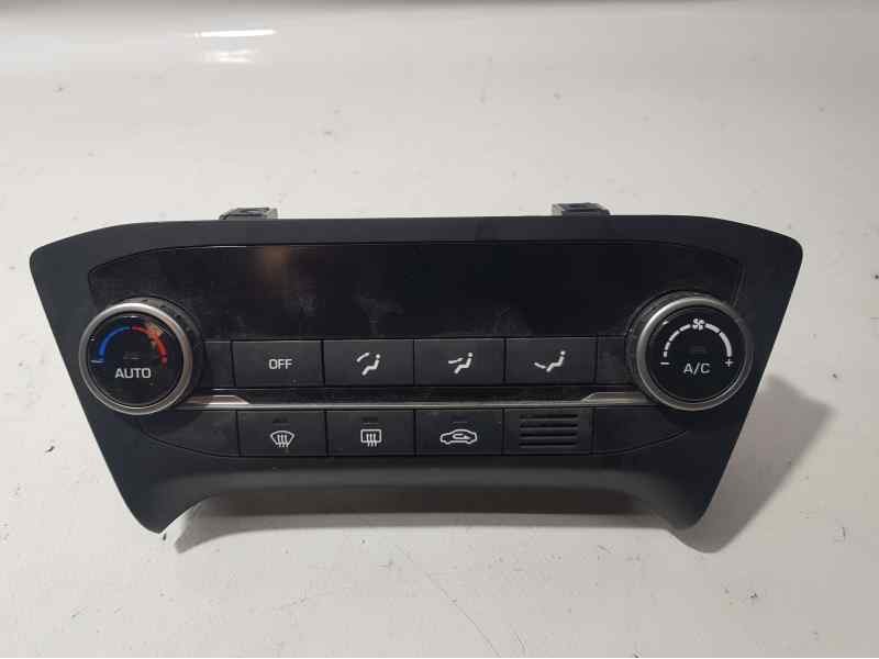 Recambio de mando climatizador para hyundai i20 active link referencia OEM IAM 97250C8450 HC450CV0036 