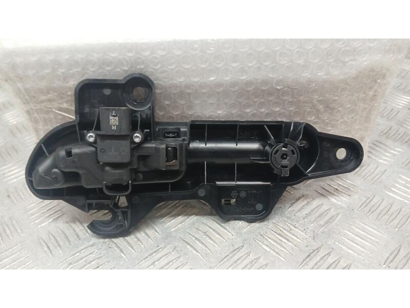 Recambio de maneta exterior trasera derecha para tesla model 3 (5yj3) ev referencia OEM IAM 1780885  