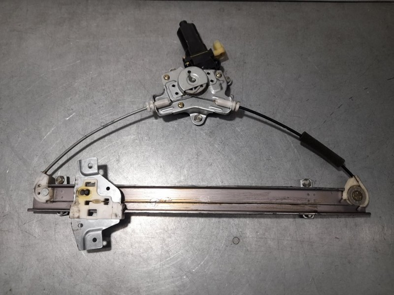 Recambio de elevalunas delantero izquierdo para hyundai getz (tb) 1.1 básico referencia OEM IAM 824031C010  ELECTRICO 2 PINES