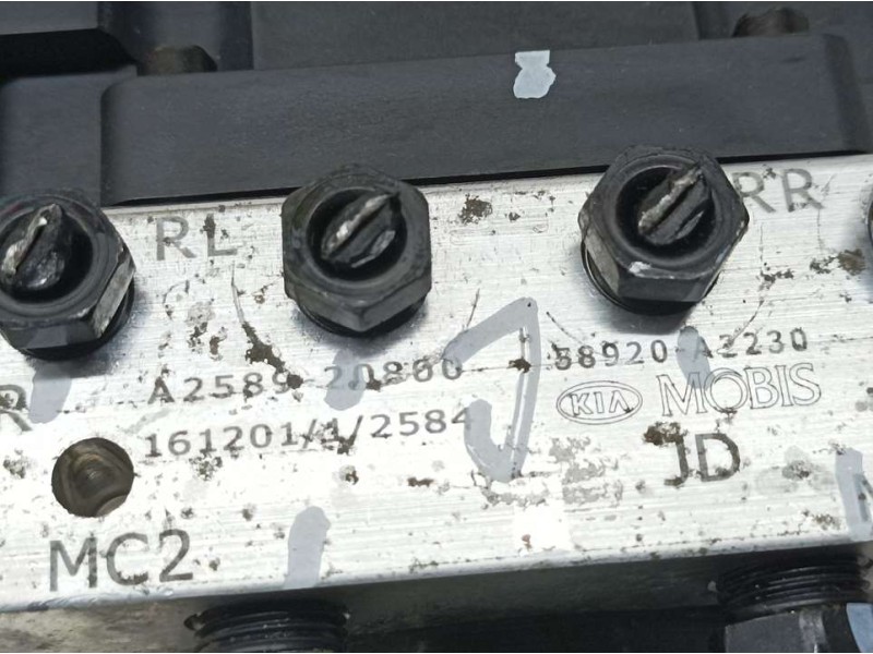 Recambio de abs para kia cee´d business referencia OEM IAM 58920A2230 A258920800 