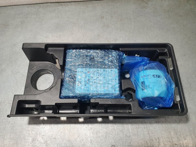 Recambio de compresor inflado de neumaticos para peugeot 3008 active referencia OEM IAM 9816736980  