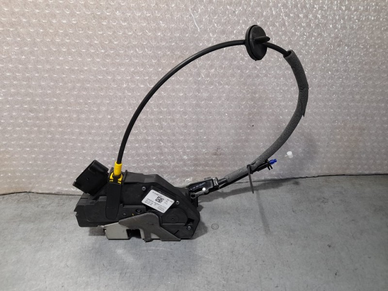 Recambio de cerradura puerta trasera derecha para kia cee´d business referencia OEM IAM BM5AA26412CG 915460107 