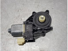 Recambio de motor elevalunas delantero derecho para ford fiesta (cb1) trend referencia OEM IAM 8A6114553A  