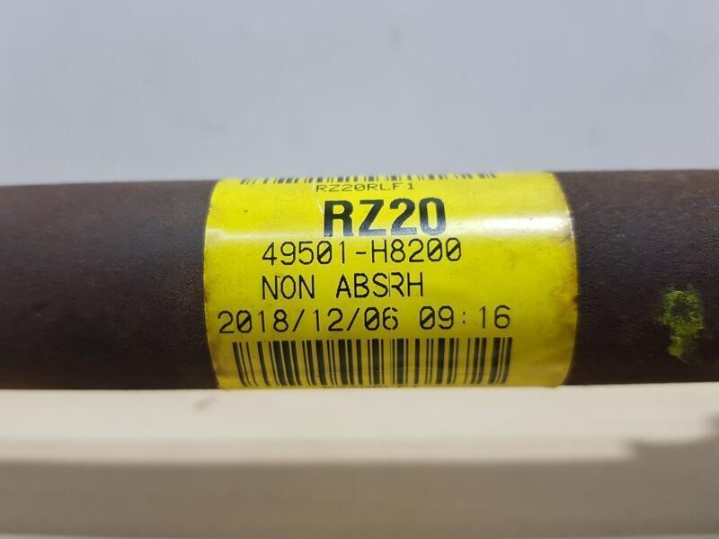 Recambio de transmision delantera derecha para kia rio (yb) gt line referencia OEM IAM 49501H8200  