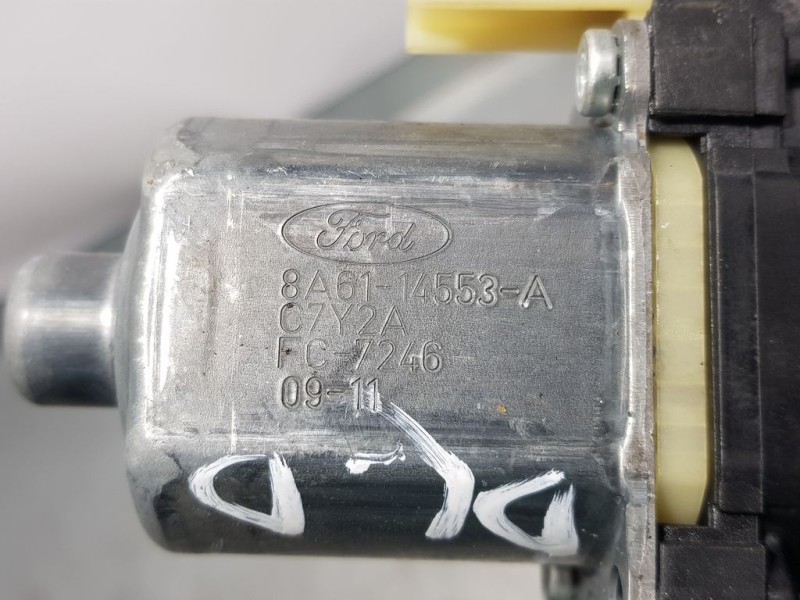 Recambio de motor elevalunas delantero derecho para ford fiesta (cb1) trend referencia OEM IAM 8A6114553A  