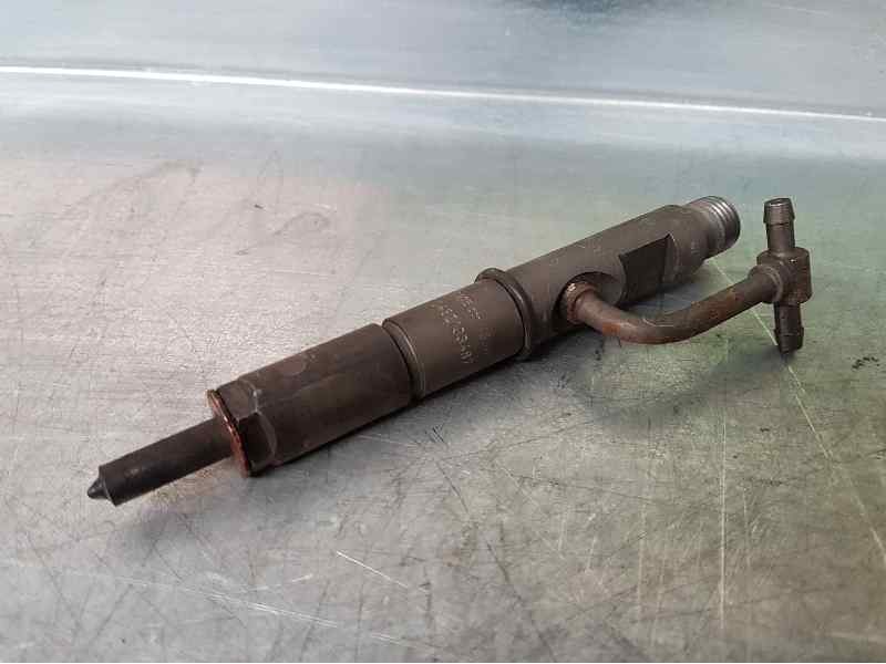 Recambio de inyector para nissan cabstar chasis cabina referencia OEM IAM 1660069T64 0432193487 BOSCH