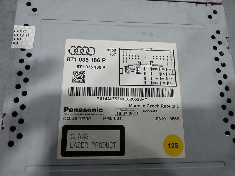 Recambio de sistema audio / radio cd para audi a4 ber. (b8) basis referencia OEM IAM 8t1035186p 8R1057186A 