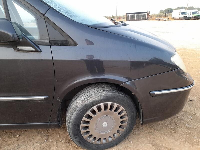 Recambio de aleta delantera derecha para lancia phedra (179_) 2.2 jtd (179axc1a) referencia OEM IAM 1493182088  