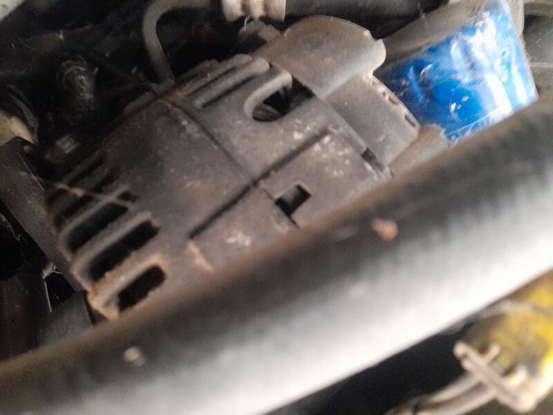 Recambio de alternador para lancia phedra (179_) 2.2 jtd (179axc1a) referencia OEM IAM 1638095180  