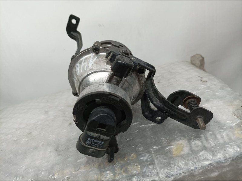 Recambio de faro antiniebla derecho para kia cee´d business referencia OEM IAM 922021H000  