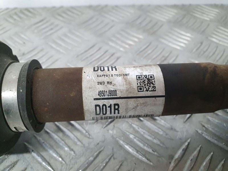 Recambio de transmision delantera derecha para hyundai kona essence 2wd referencia OEM IAM 49501J9000  