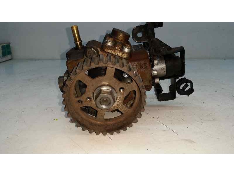 Recambio de bomba alta presion para ford focus lim. (cb4) 1.6 tdci cat referencia OEM IAM 0445010102 9683703780 BOSCH