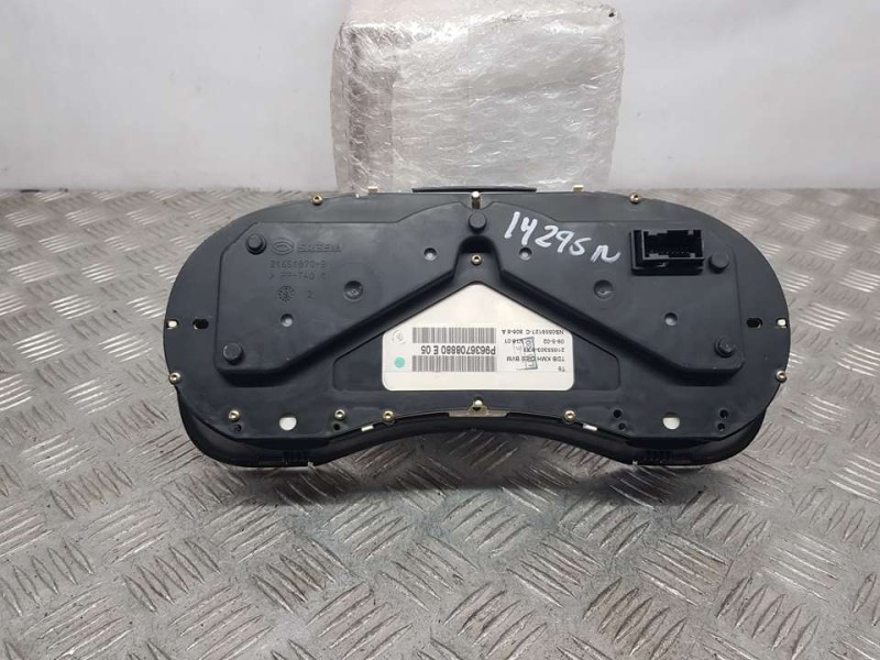 Recambio de cuadro instrumentos para peugeot 307 (s1) xs referencia OEM IAM 9636708880  