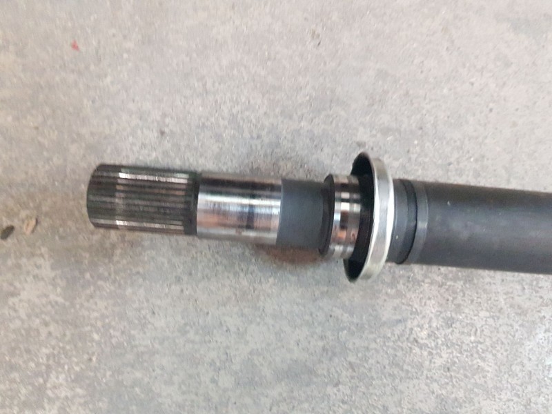 Recambio de transmision delantera derecha para mazda 5 (cr) 2.0 cd (cr19) referencia OEM IAM GG3325500D  