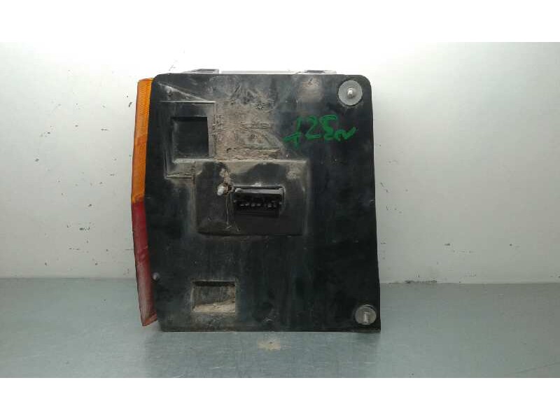 Recambio de piloto trasero derecho para fiat uno (146) 1.0 referencia OEM IAM   