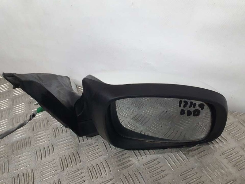 Recambio de retrovisor derecho para suzuki swift berlina (mz) gl (5-ptas.) referencia OEM IAM 8470173K10  ELECTRICO 8 CABLES TOC