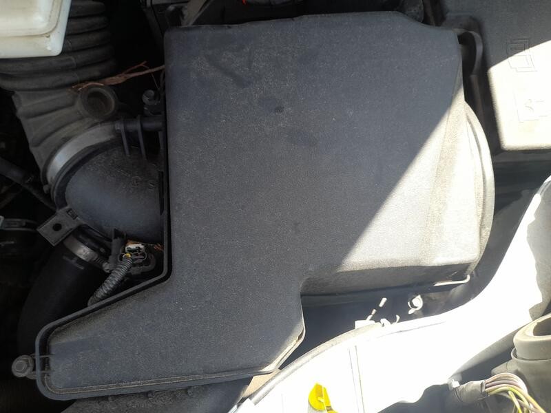 Recambio de carcasa filtro aire para ford kuga ii (dm2) 2.0 tdci referencia OEM IAM 1848221  