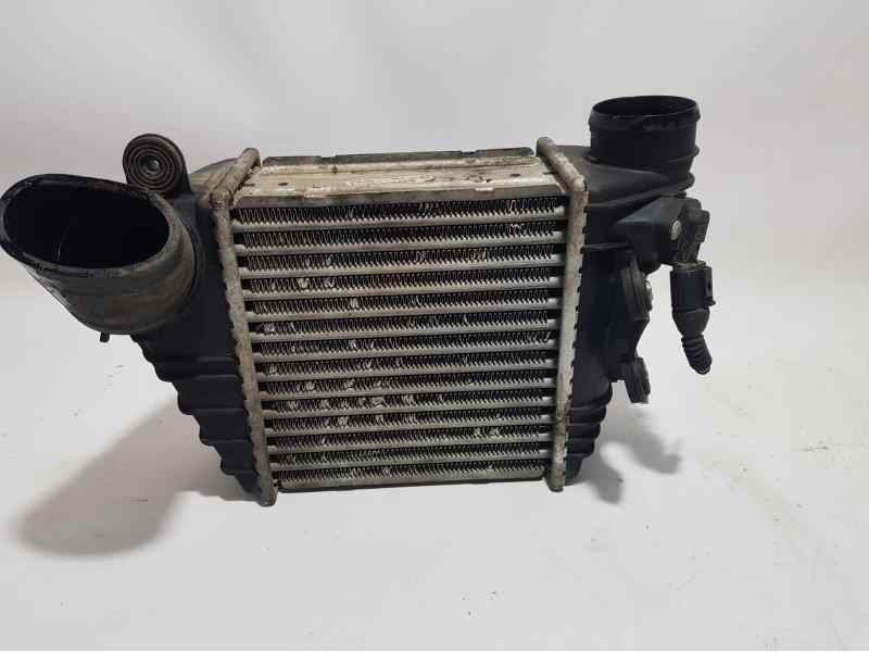 Recambio de intercooler para seat toledo (1m2) select referencia OEM IAM 1J0145803A IA1070802328X VALEO