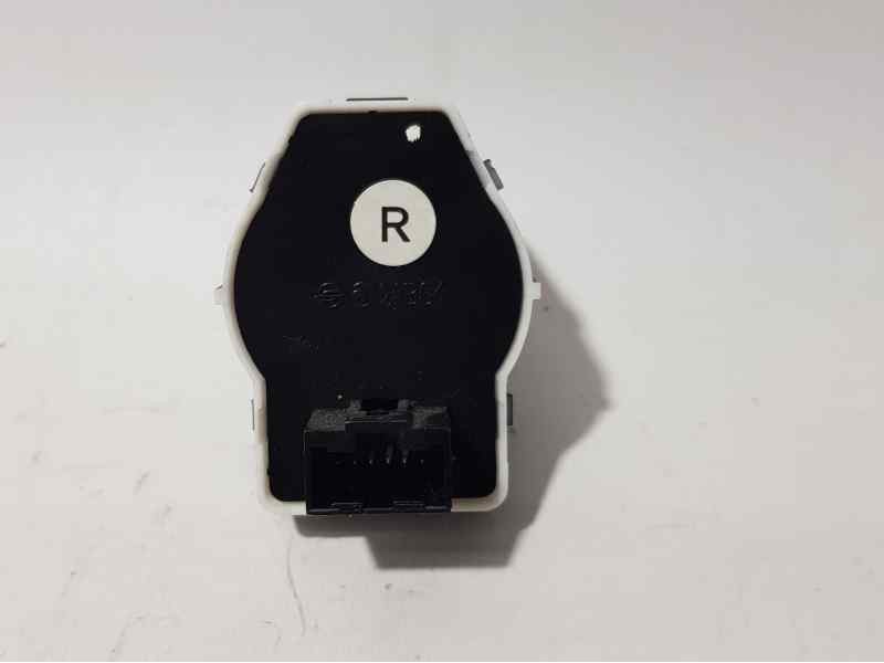 Recambio de mando multifuncion para ssangyong rexton 270 xvt premium referencia OEM IAM  CALEFACCION ASIENTO DERECHO 