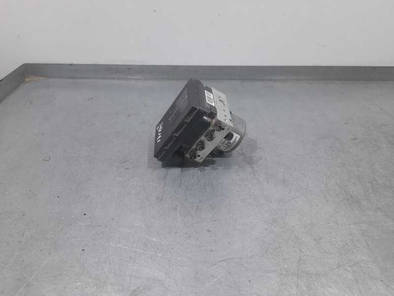 Recambio de abs para kia rio iv (yb, sc, fb) 1.0 t-gdi 100 referencia OEM IAM 58920H8200 NLSD7G00098A MANDO