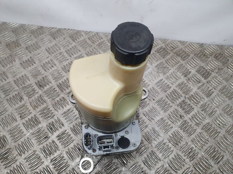 Recambio de bomba direccion electrica para volvo c30 2.0 d kinetic referencia OEM IAM 5N513K514CA 31202520 