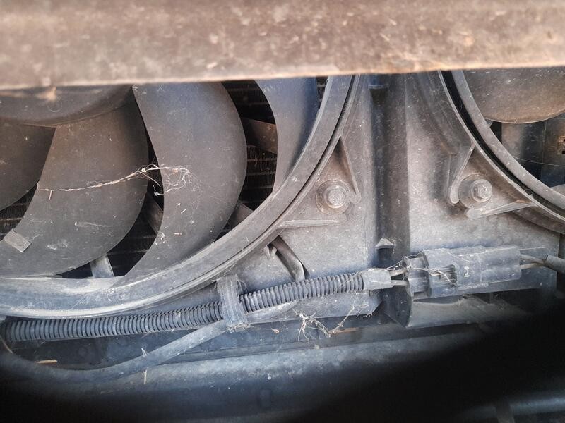 Recambio de electroventilador para lancia phedra (179_) 2.2 jtd (179axc1a) referencia OEM IAM 1401312280  