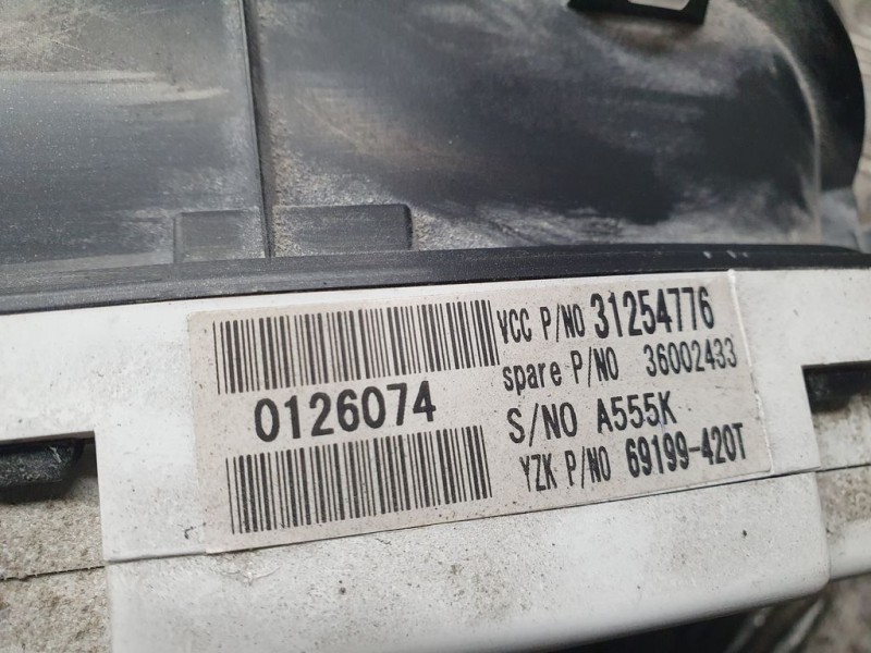 Recambio de cuadro instrumentos para volvo c30 2.0 d kinetic referencia OEM IAM 31254776 69199420T 