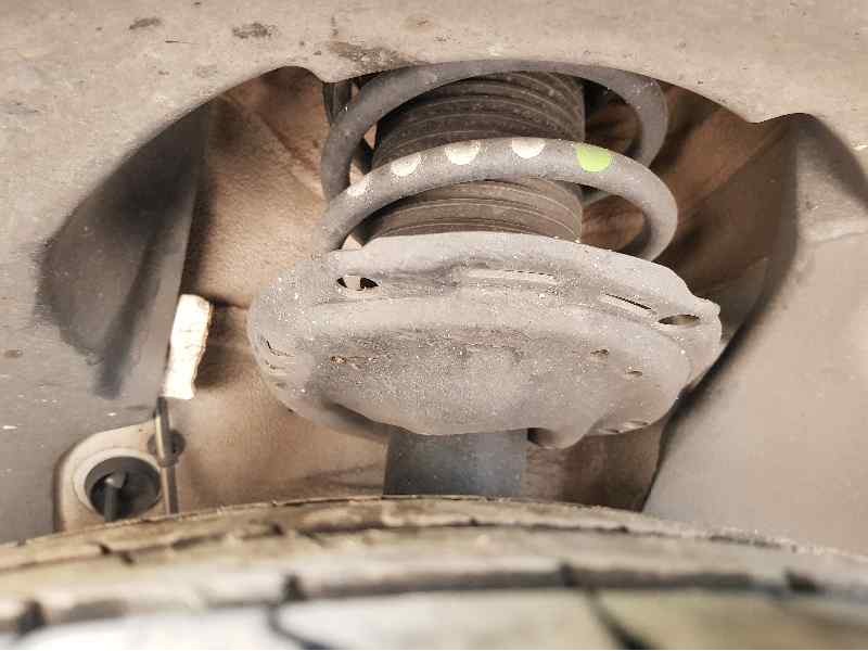 Recambio de amortiguador delantero izquierdo para volkswagen polo advance referencia OEM IAM 2Q0413031BT  