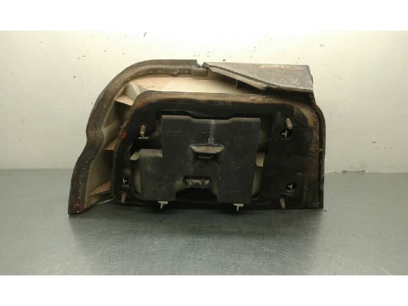 Recambio de piloto trasero derecho para ford escort berl./turnier clx berlina referencia OEM IAM   EXTERIOR