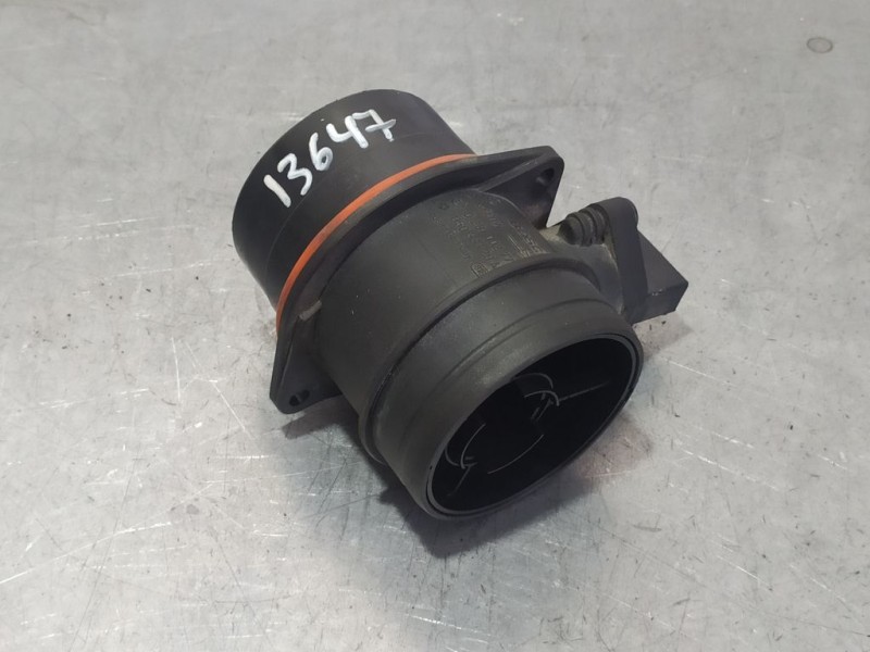 Recambio de caudalimetro para chrysler sebring berlina 2.0 crd limited referencia OEM IAM 05033320AA 0281002779 BOSCH