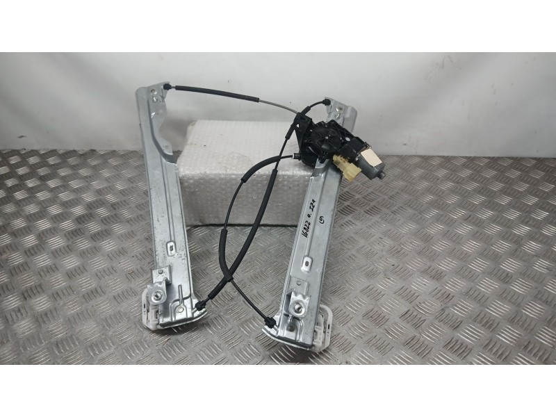 Recambio de elevalunas delantero izquierdo para ford kuga ii (dm2) 2.0 tdci referencia OEM IAM 1944391 ELECTRICO 6 PINS 01308227