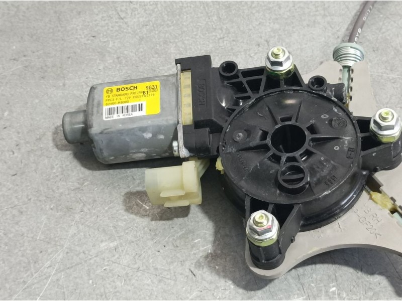 Recambio de elevalunas delantero derecho para kia rio (yb) drive referencia OEM IAM 82460H8000 F00S1W2196 ELECTRICO 2 PINS BOSCH