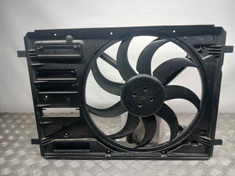 Recambio de electroventilador para ford focus st-line referencia OEM IAM JX618C607B  