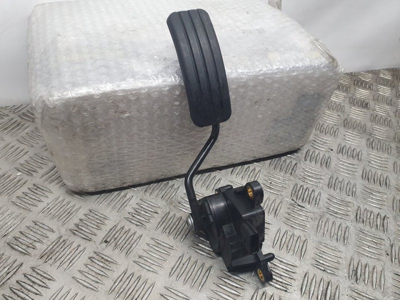 Recambio de potenciometro pedal para renault kangoo profesional referencia OEM IAM 8200436878 2708B01527 