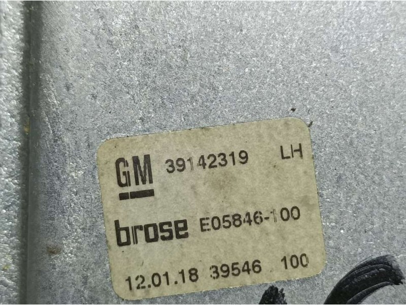 Recambio de elevalunas trasero izquierdo para opel astra k sports tourer excellence start/stop referencia OEM IAM 39142319 E0594