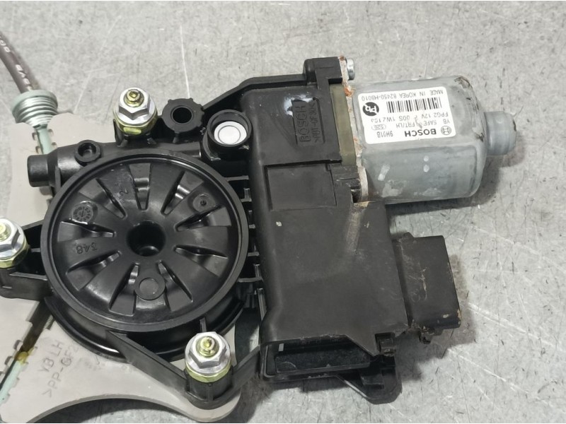 Recambio de elevalunas delantero izquierdo para kia rio (yb) drive referencia OEM IAM 82450H8010 F00S1W2103 ELECTRICO 6 PINS BOS