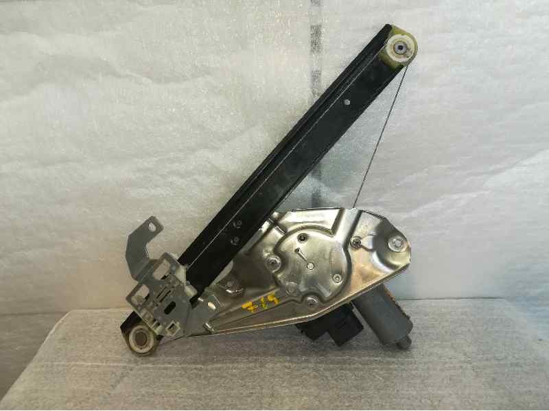 Recambio de elevalunas trasero derecho para audi a4 berlina (b5) referencia OEM IAM 0130821785 8 PINS 