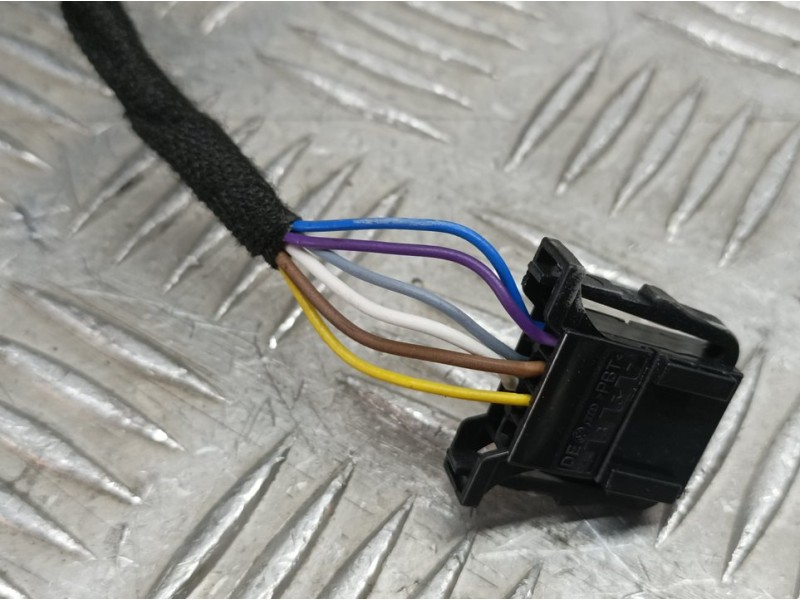 Recambio de retrovisor izquierdo para skoda fabia combi active referencia OEM IAM 6V1857507C  ELECTRICO