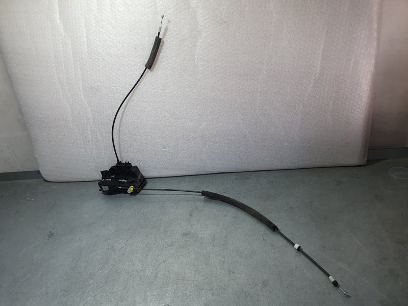 Recambio de cerradura puerta delantera izquierda para nissan juke (f15) acenta referencia OEM IAM SIN REF  6 PINES