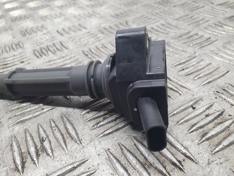 Recambio de bobina encendido para ssangyong tivoli limited 4x2 referencia OEM IAM A1731580103 C2010018457A0 