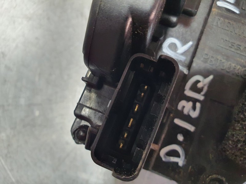 Recambio de cerradura puerta delantera izquierda para nissan juke (f15) acenta referencia OEM IAM SIN REF  6 PINES