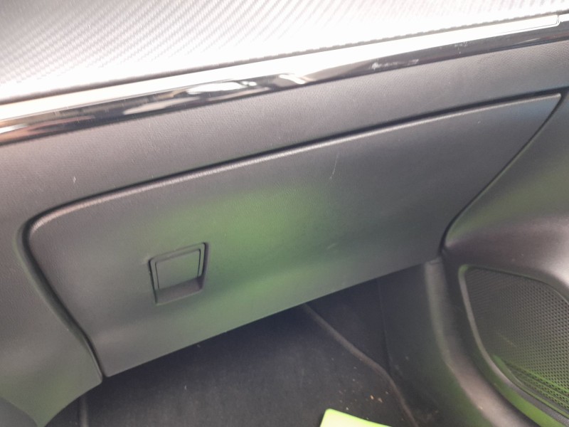 Recambio de guantera para peugeot 208 ii (ub_, up_, uw_, uj_) 1.5 bluehdi 100 referencia OEM IAM 98268276ZD  