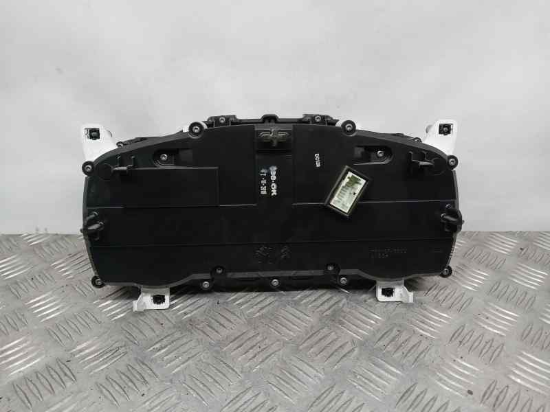 Recambio de cuadro instrumentos para citroën berlingo furgón club m referencia OEM IAM 9817599980 SN40052556 