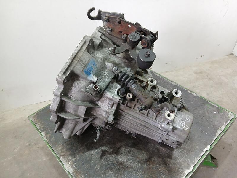 Recambio de caja cambios para hyundai accent (lc) gls crdi referencia OEM IAM J52073 768996 5VELOCIDADES