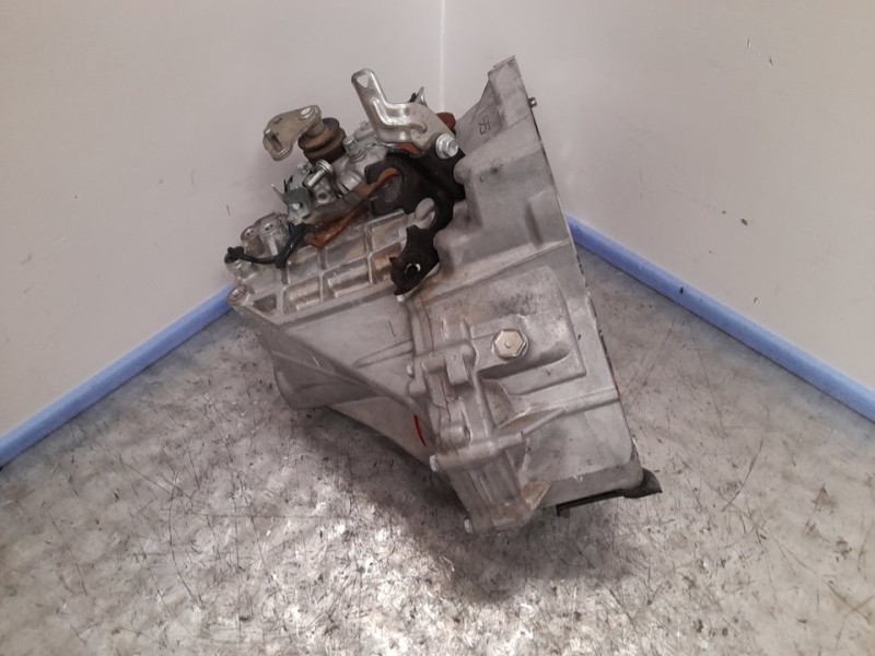 Recambio de caja cambios para citroën c1 elle referencia OEM IAM 20TT55 3726502 5VELOCIDADES