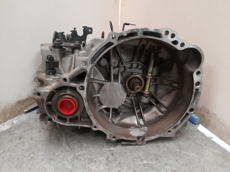 Recambio de caja cambios para kia magentis active referencia OEM IAM 4300039841  5VELOCIDADES