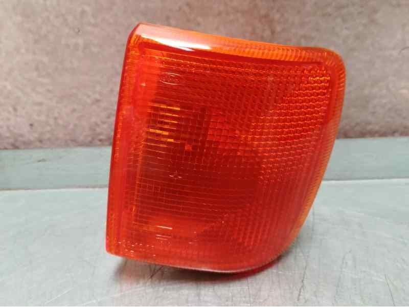 Recambio de piloto delantero izquierdo para ford fiesta berlina referencia OEM IAM 84FG13369AA  