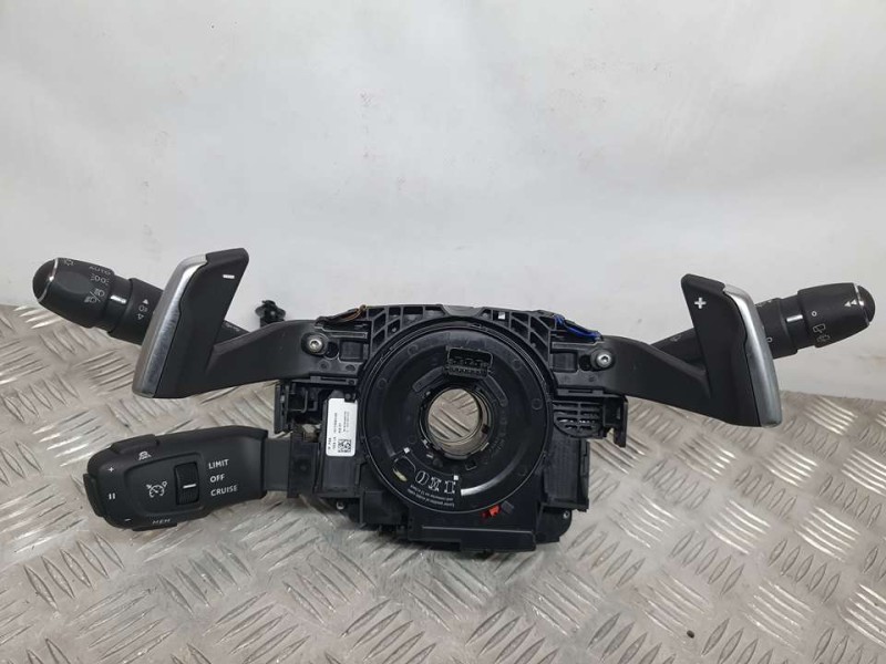 Recambio de mando luces y limpia para peugeot 5008 gt line 1.5 hdi 130 cv referencia OEM IAM 96756731ZD E10655820 CON LEVAS